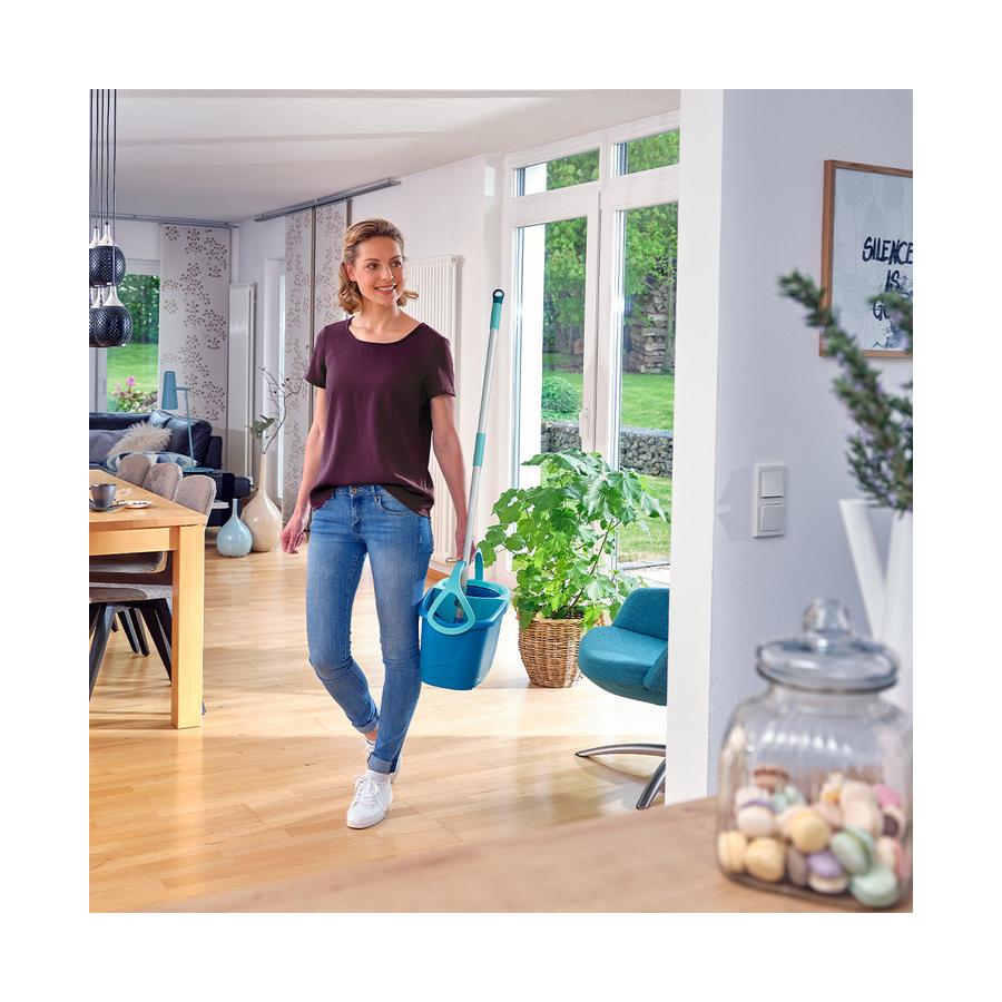 Leifheit Clean Twist Ergo Disc Mop & Bucket Set Teal Teal