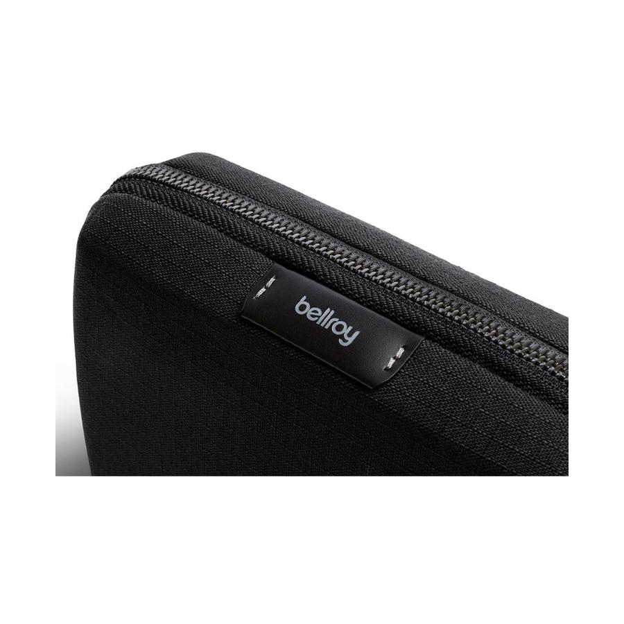 Bellroy Tech Kit Compact Black Black