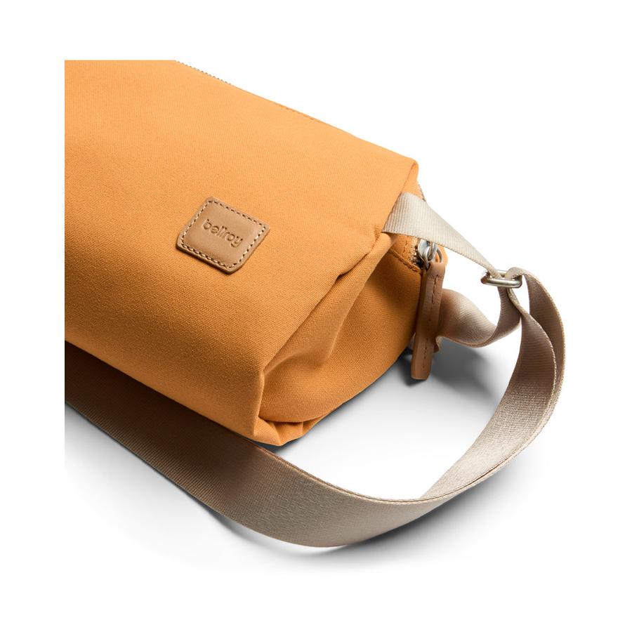 Bellroy Classic Sling 3L Butterscotch Butterscotch