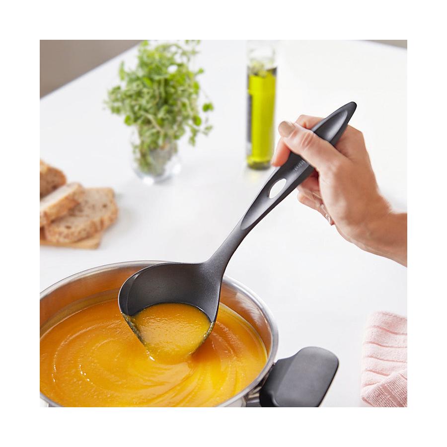 Tupperware Ergo Kitchen Ladle Black Black