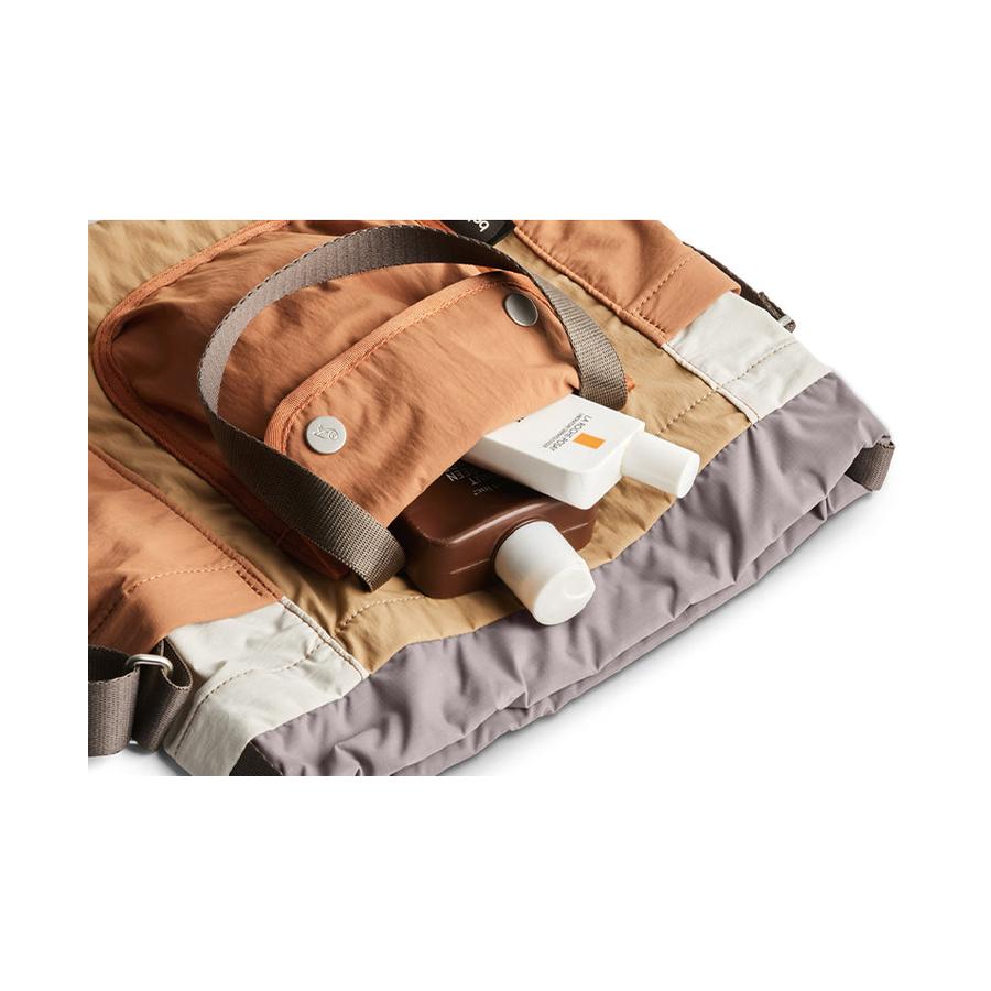 Bellroy Cinch Bucket Bag Sand Dune Sand Dune