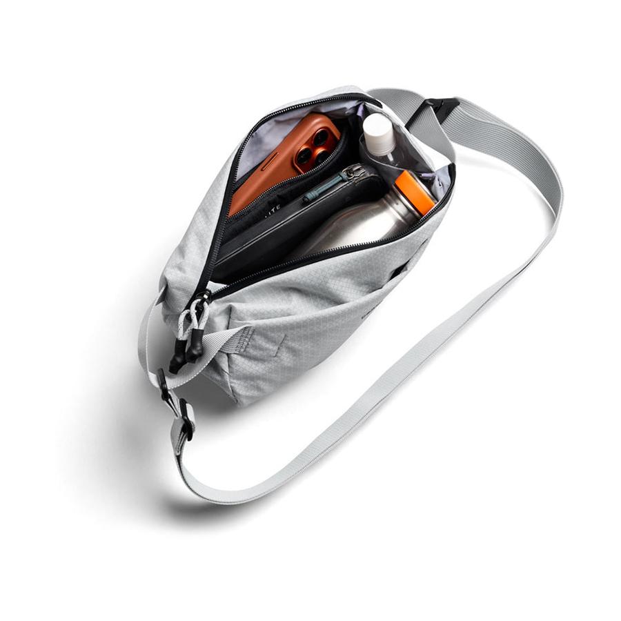 Bellroy Lite Sling Mini Fog Fog
