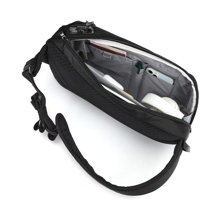 Pacsafe V Tech Anti-Theft Sling Pack Jet Black Jet Black