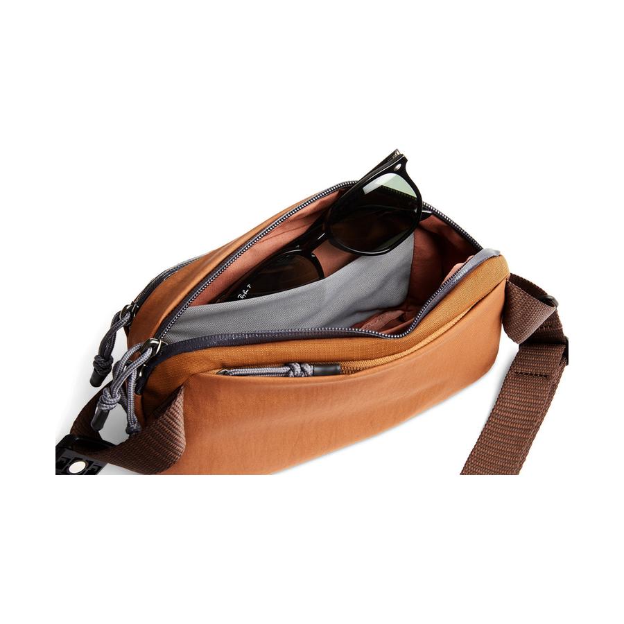 Bellroy Venture Ready Sling 2.5L Bronze Bronze