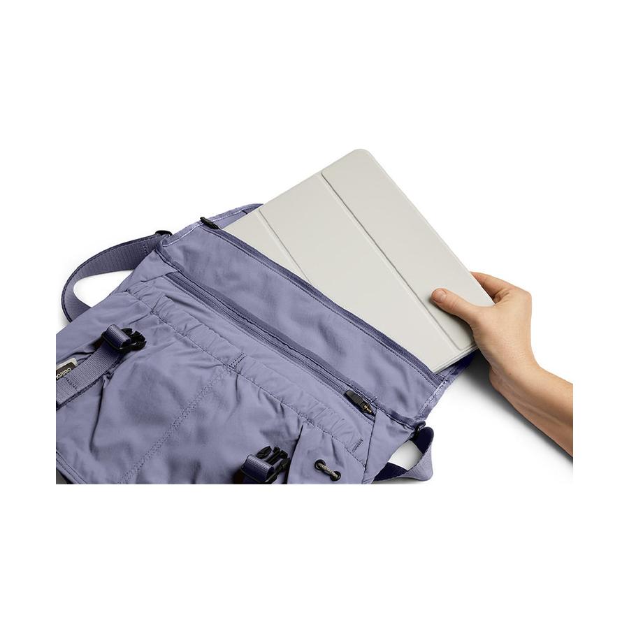 Bellroy Cinch Messenger Lilac Haze Lilac Haze