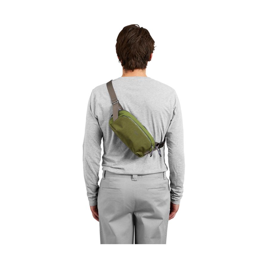 Bellroy Venture Ready Sling 2.5L Ranger Green Ranger Green