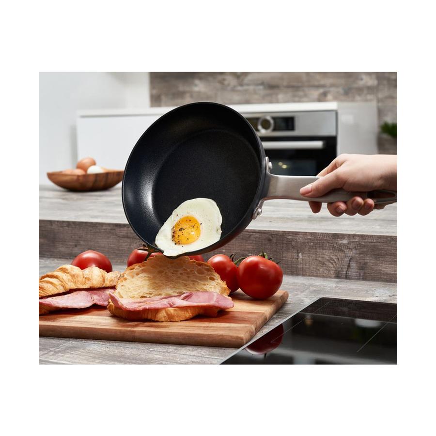Zyliss Ultimate Pro 20cm Frypan Black Black