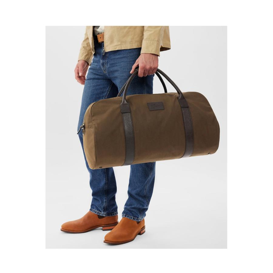 RM Williams Hawkesbury Holdall Dark Brown Dark Brown