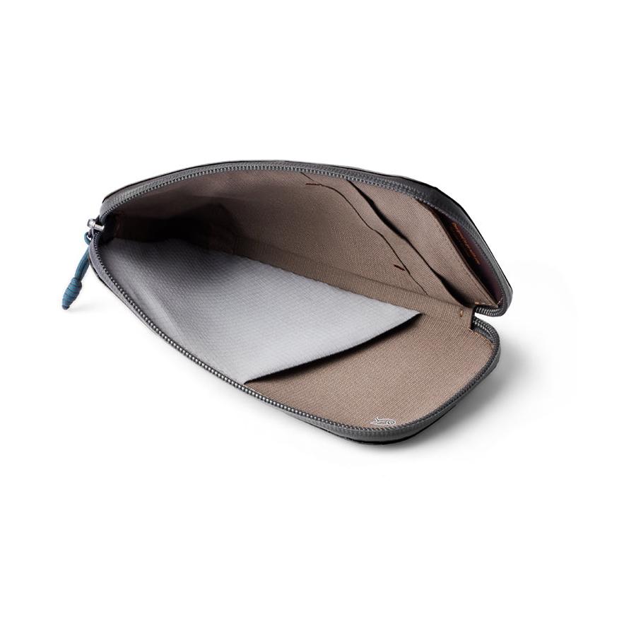 Bellroy All-Conditions Phone Pocket Ink Ink