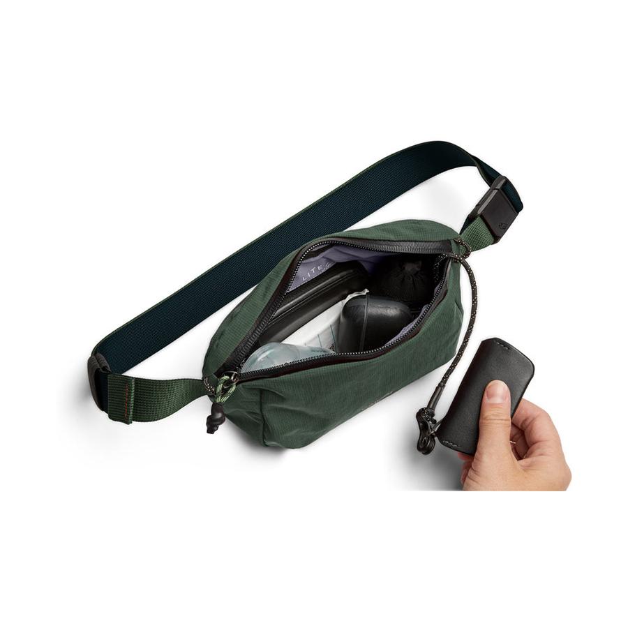 Bellroy Lite Belt Bag Spruce Spruce
