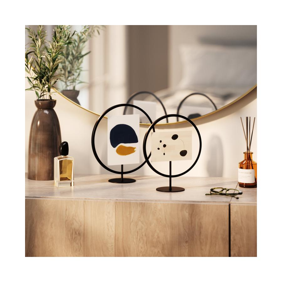 Umbra Infinity Floating Round Picture Frame - 10cm x 15cm Black Black
