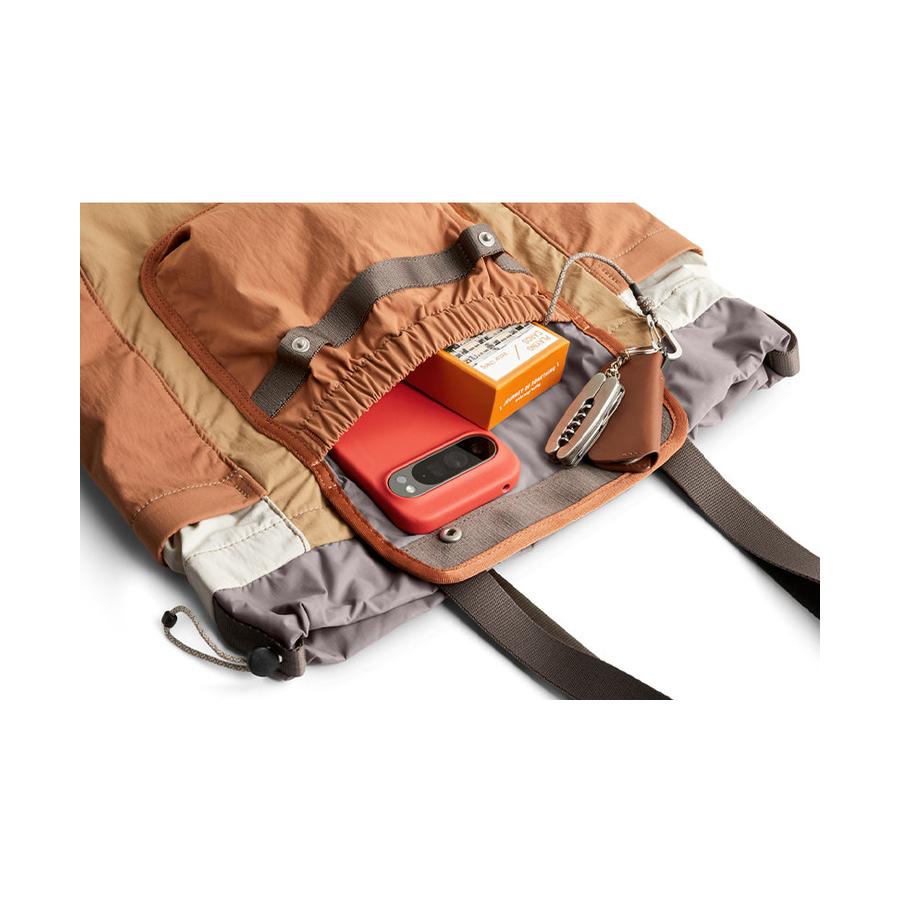 Bellroy Cinch Tote Sand Dune Sand Dune