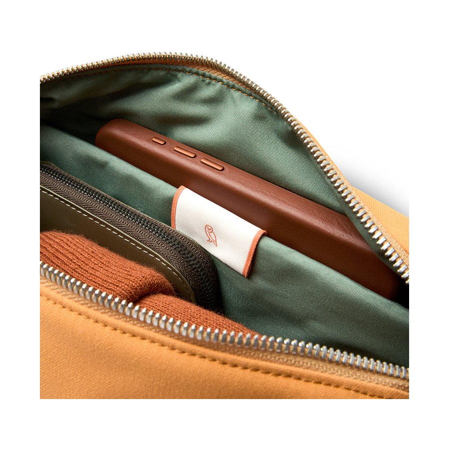 Bellroy Classic Sling 5L Butterscotch Butterscotch