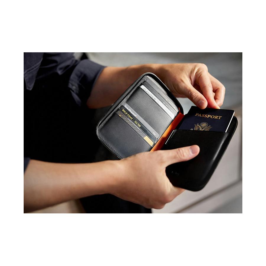 Bellroy Travel Folio Second Edition - Carryology Essentials Edition Black Ash Black Ash