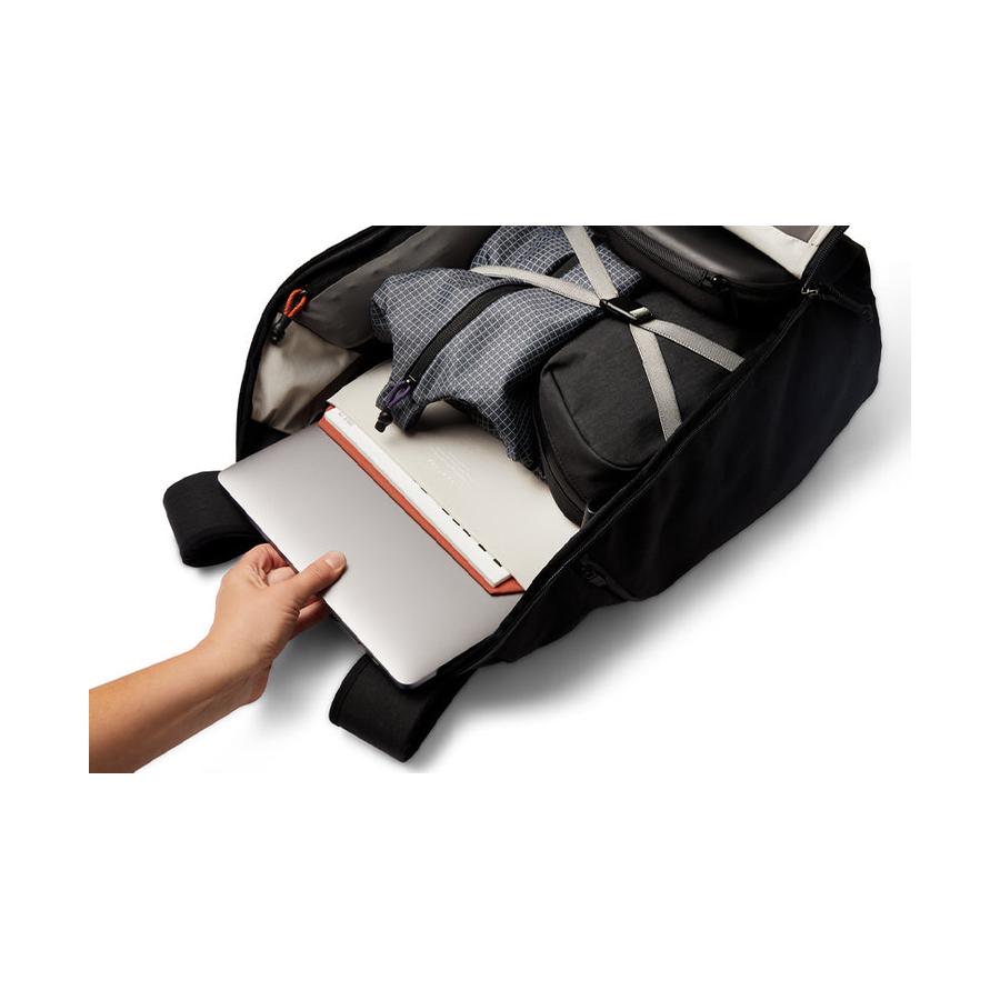 Bellroy Venture Travel Pack 26L Jet Black Jet Black
