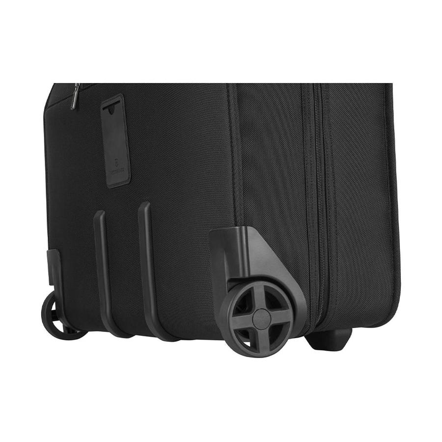 Victorinox Werks Traveler 6.0 Wheeled Garment Sleeve Black Black