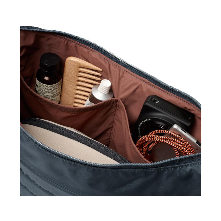 Bellroy Laneway Crescent Bag 7L Blue Steel Blue Steel