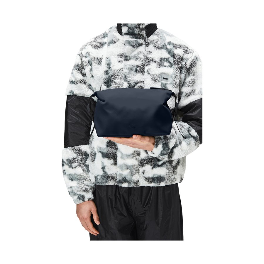 Rains Hilo Wash Bag Navy Navy