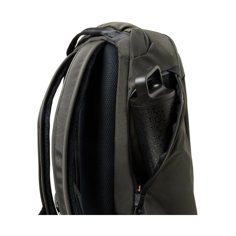 Bellroy Transit Workpack Pro 22L Olive Olive