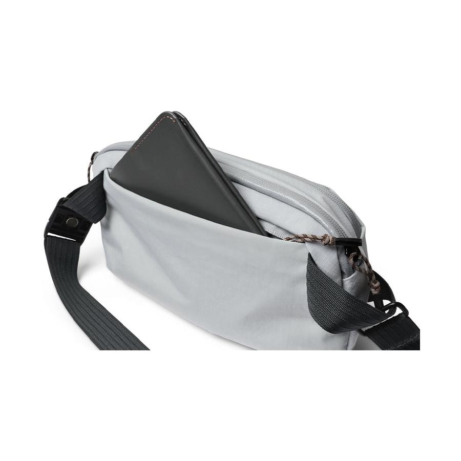 Bellroy Venture Ready Sling 2.5L Fog Fog