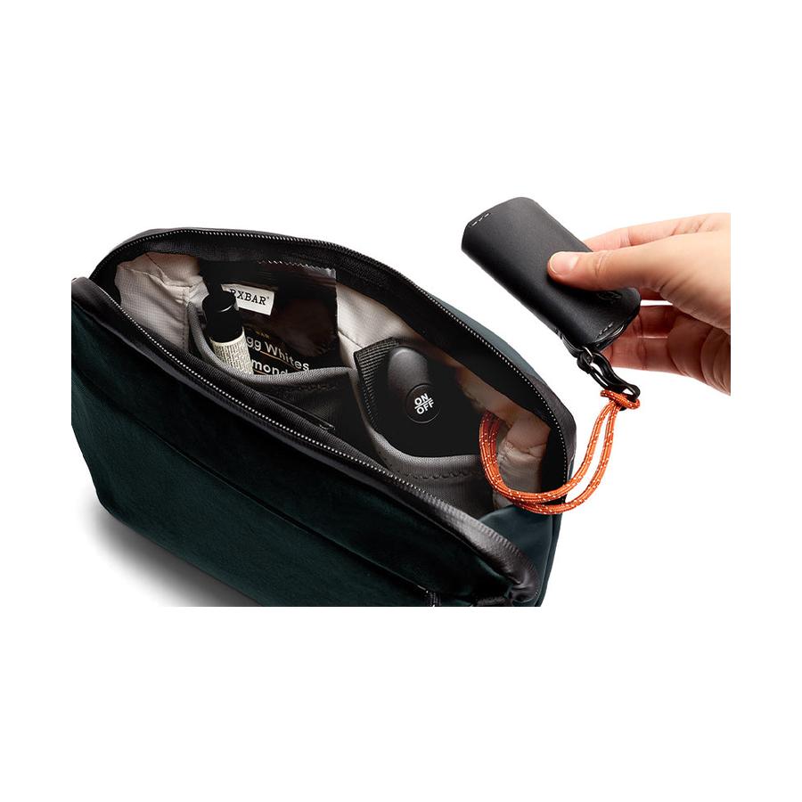 Bellroy Venture Travel Crossbody Deep Ocean Deep Ocean
