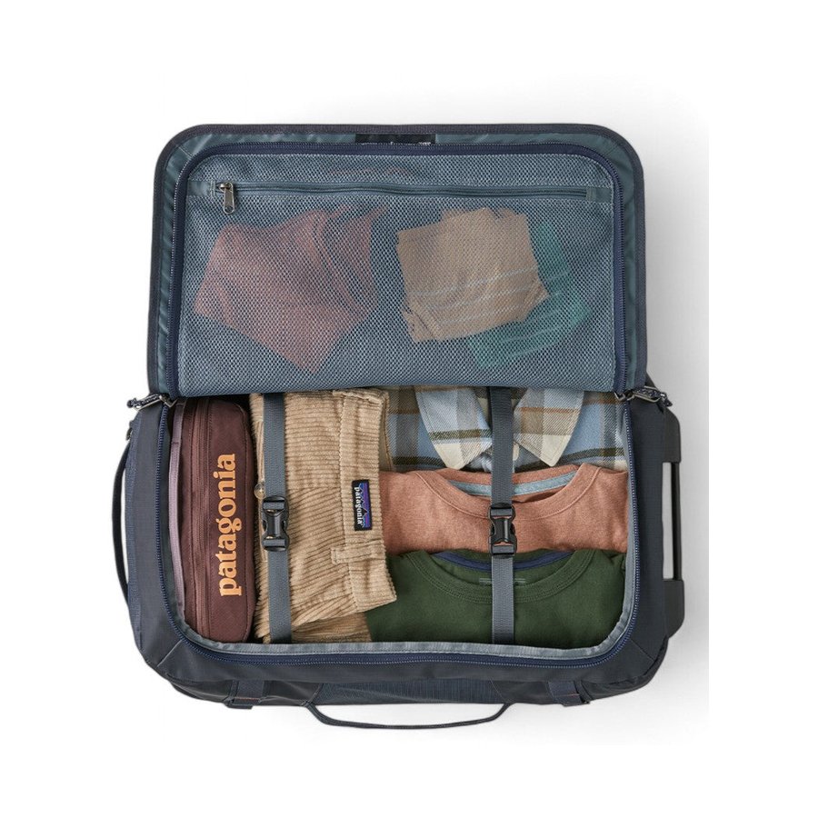 Patagonia Black Hole Matte Wheeled Duffle 40L Black Black
