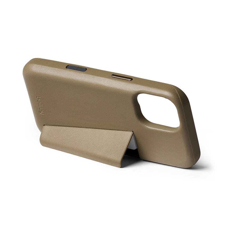 Bellroy iPhone 17 Phone Case - 3 Card Khaki Khaki