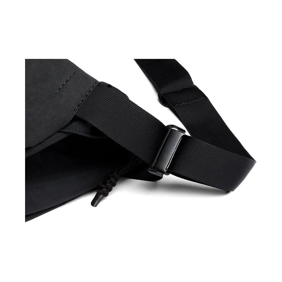 Bellroy Venture Sling 9L Black Black