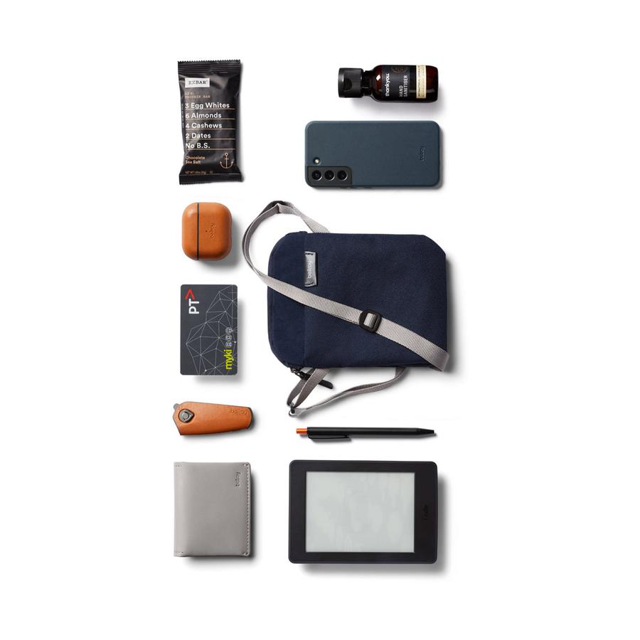 Bellroy City Pouch Navy Navy