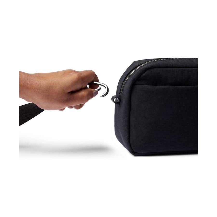 Bellroy Tokyo Crossbody Raven Raven