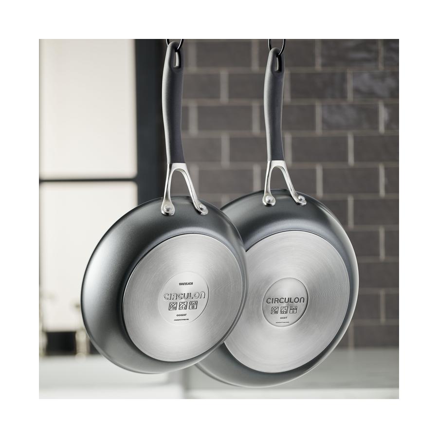 Circulon ScratchDefense A1 21.5cm & 25.4cm Skillet Set Black Black