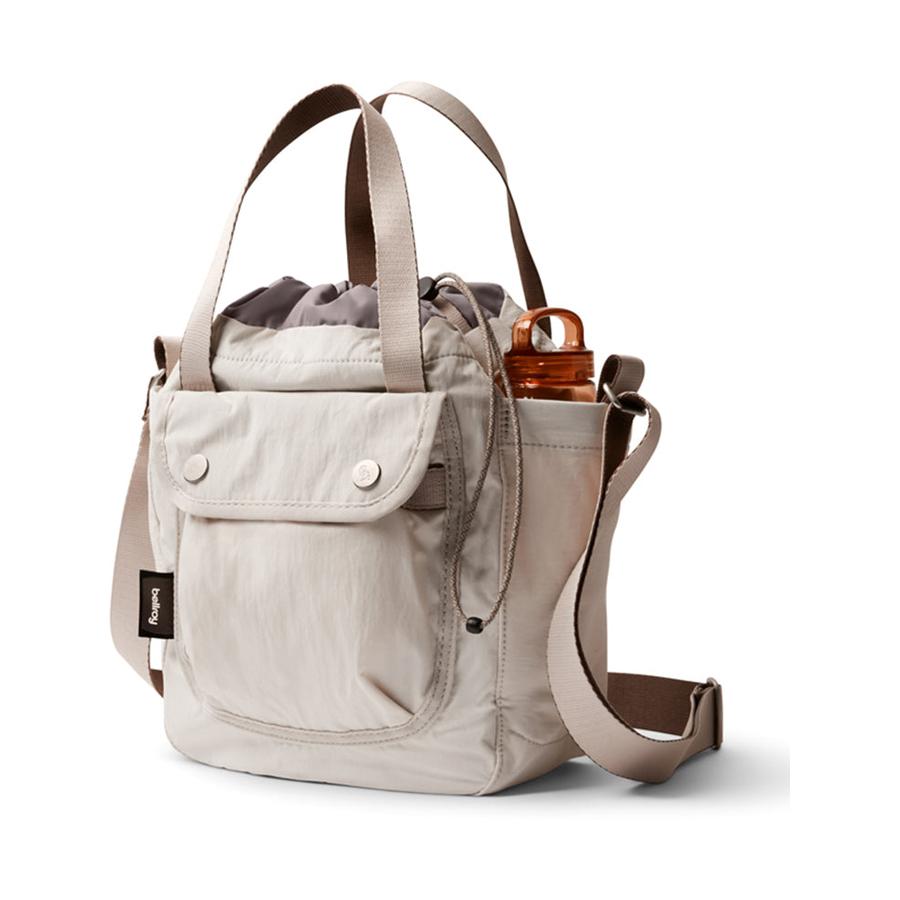 Bellroy Cinch Bucket Bag Oat Oat
