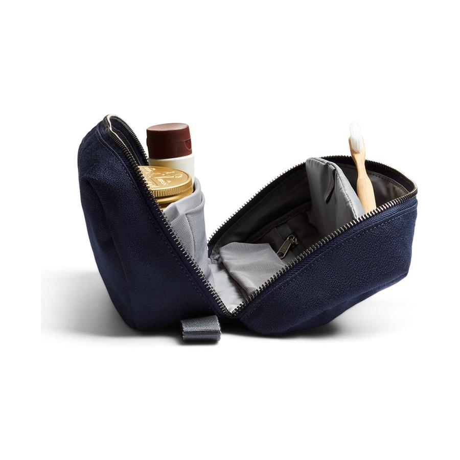 Bellroy Toiletry Kit Plus Navy Navy