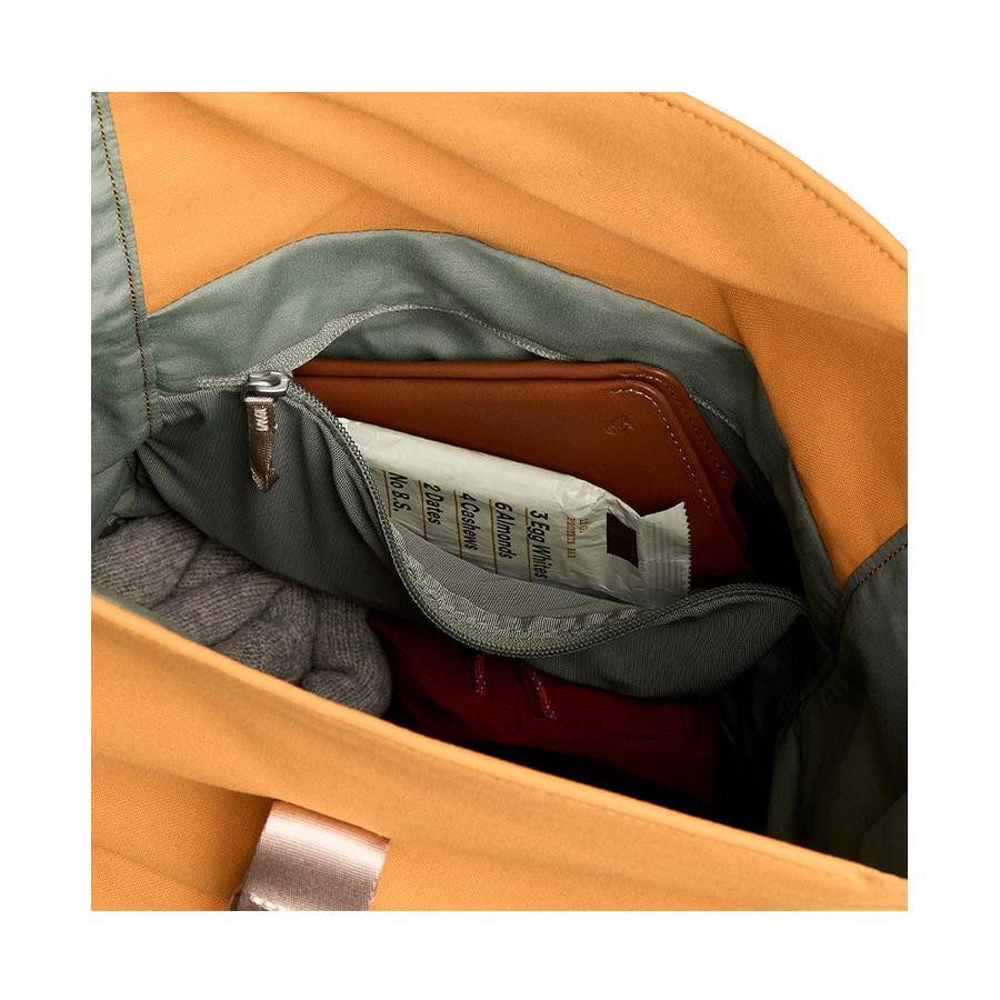 Bellroy Classic Rolltop Butterscotch Butterscotch