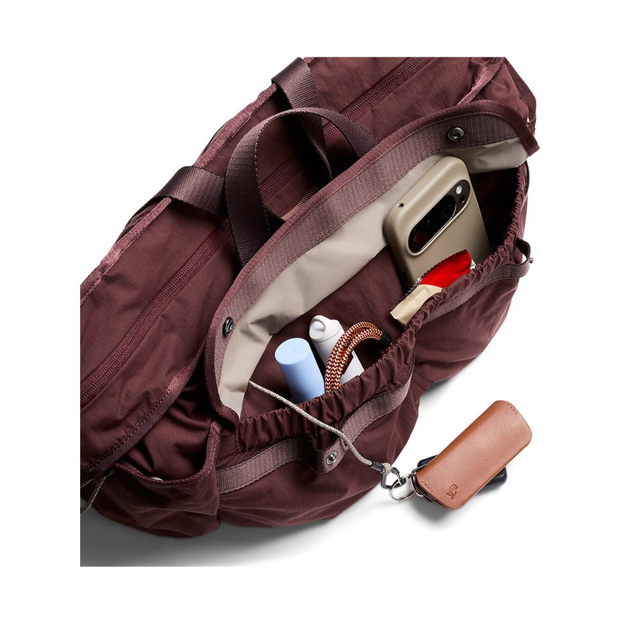 Bellroy Cinch Carryall Burgundy Burgundy