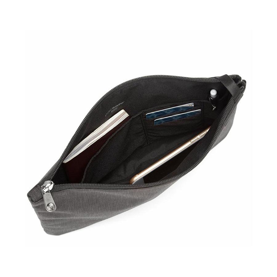 Pacsafe RFIDsafe RFID Blocking Large Travel Pouch Carbon Carbon