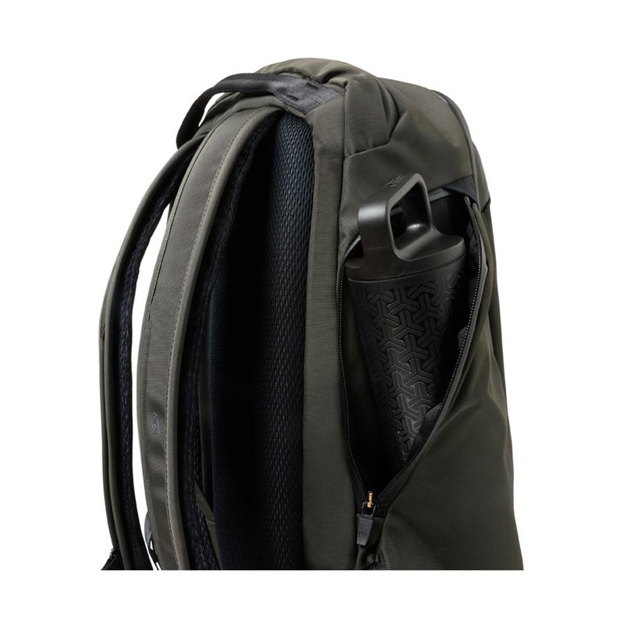 Bellroy Transit Workpack Pro 22L Olive Olive