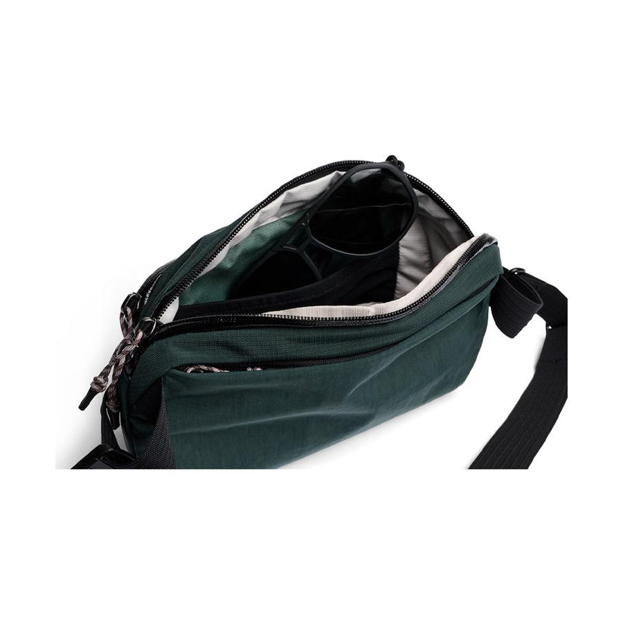 Bellroy Venture Ready Sling 2.5L Deep Ocean Deep Ocean