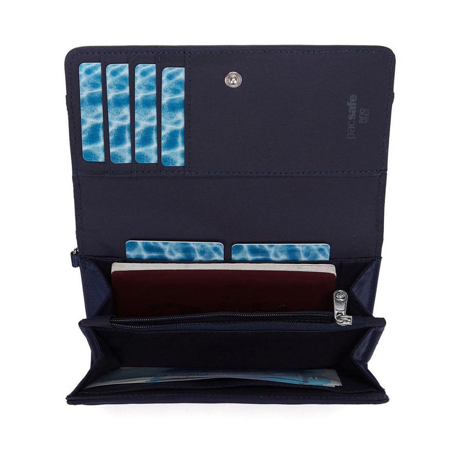 Pacsafe RFIDsafe RFID Blocking Clutch Wallet Night Fall Night Fall