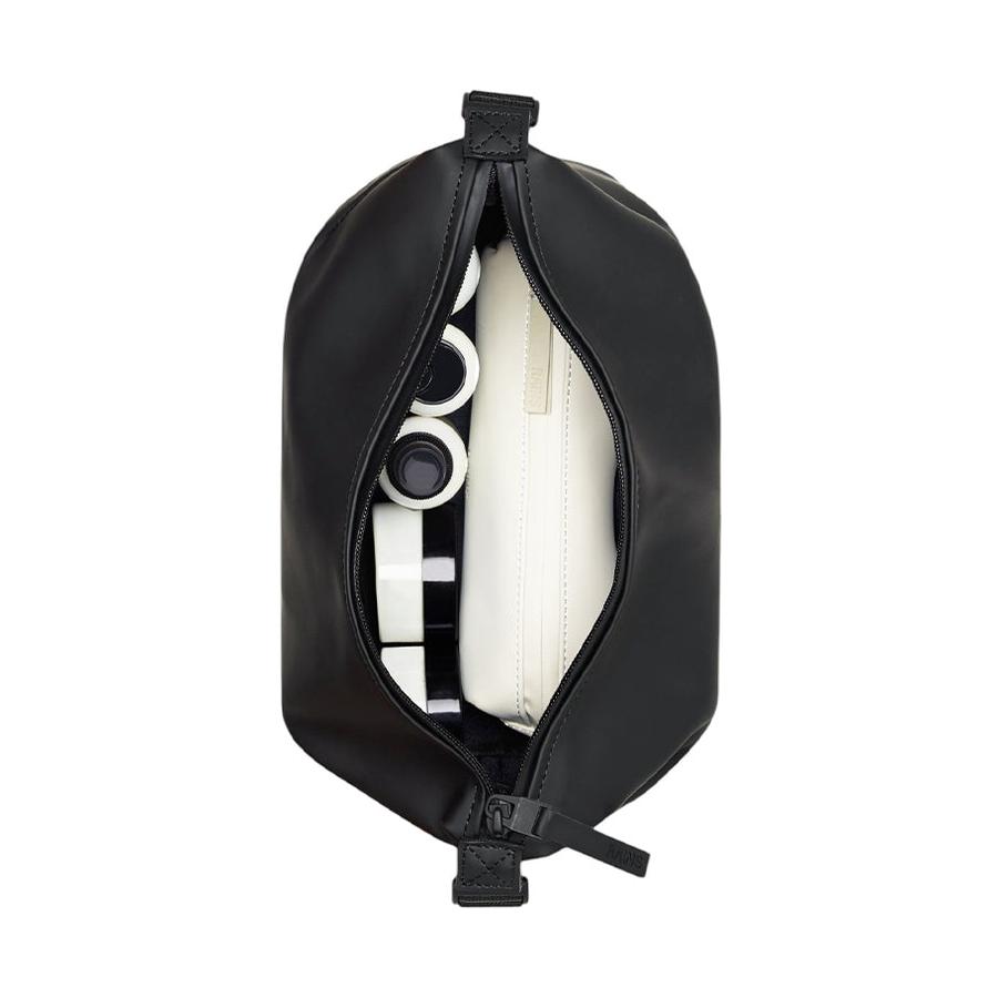 Rains Hilo Wash Bag Beige Beige