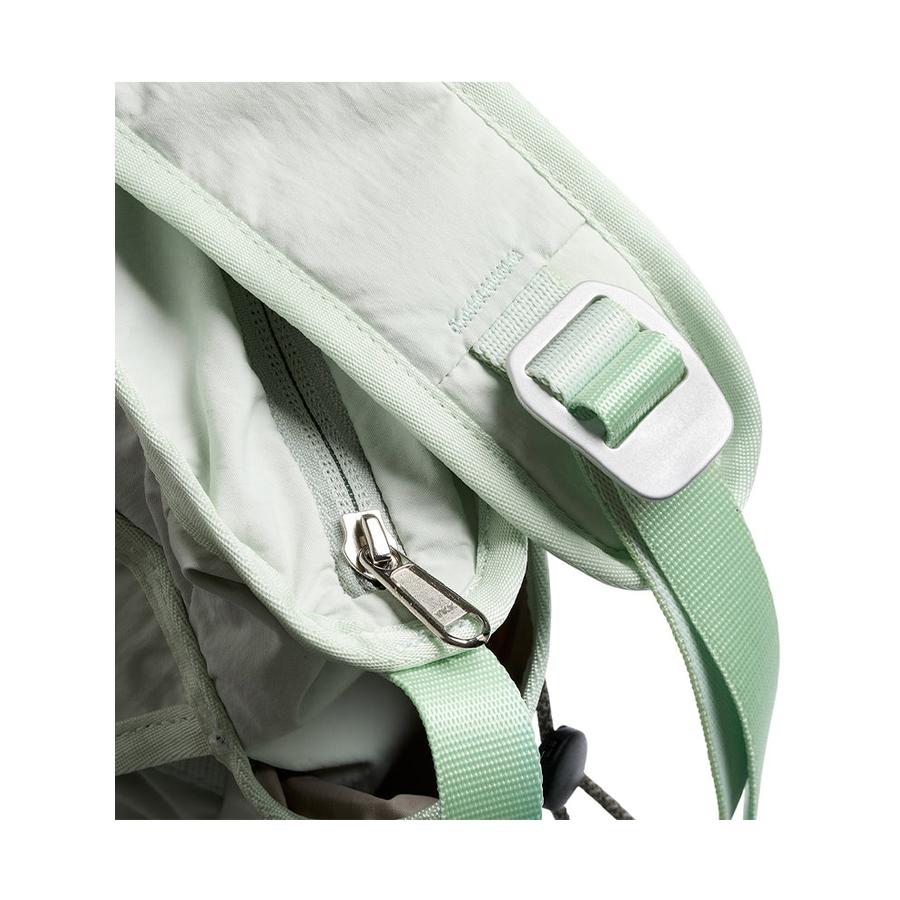 Bellroy Cinch Sling Seafoam Seafoam