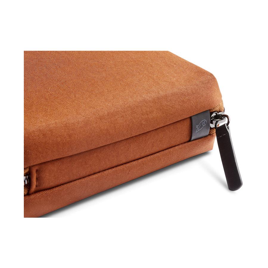 Bellroy Tech Kit Compact Bronze Bronze