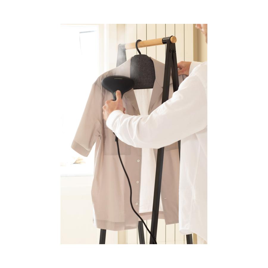 Brabantia Steam Clothes Hanger Pepper Black Pepper Black