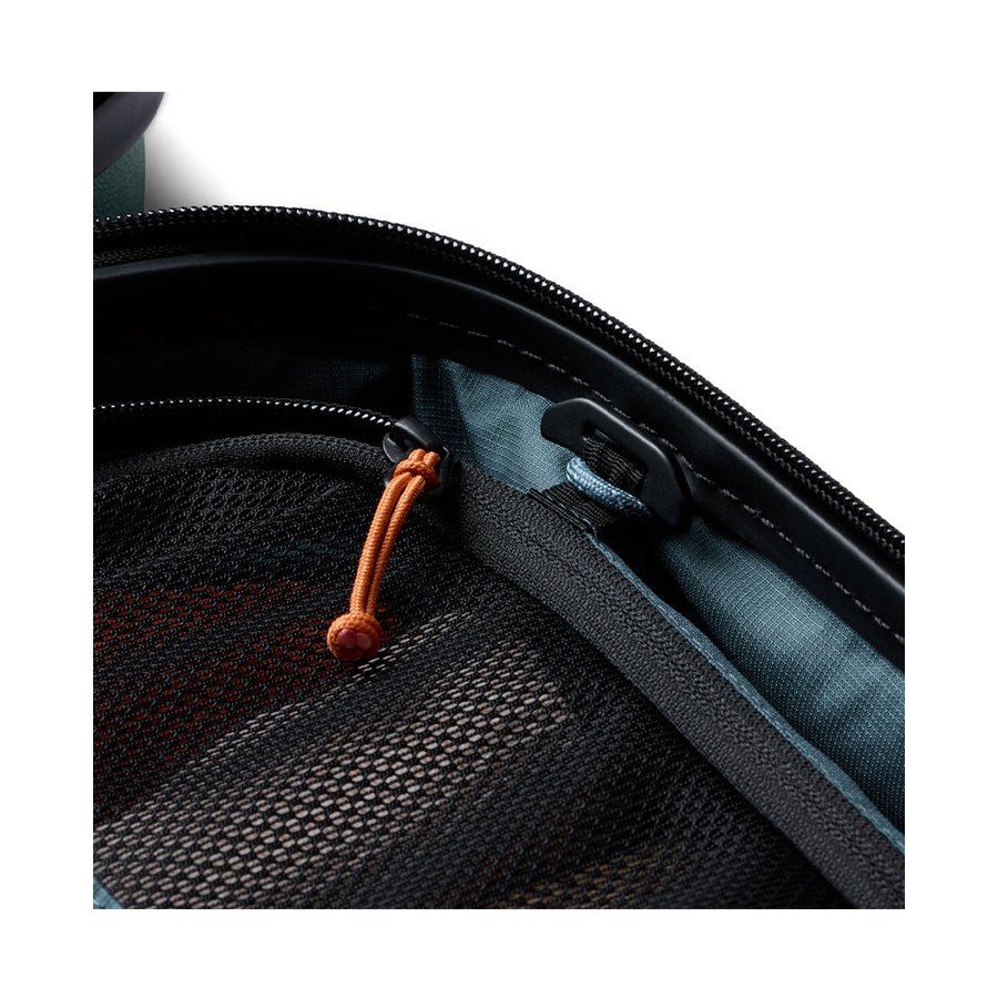 Bellroy Transit 55cm Hardside Carry-On Suitcase Everglade Everglade