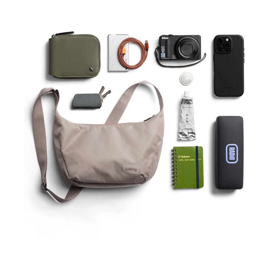 Bellroy Laneway Crescent Bag 2.5L Fawn Fawn
