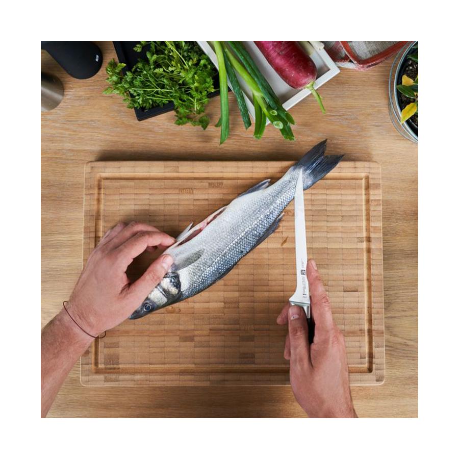 Zwilling Four Star 18cm Filleting Knife Black Black