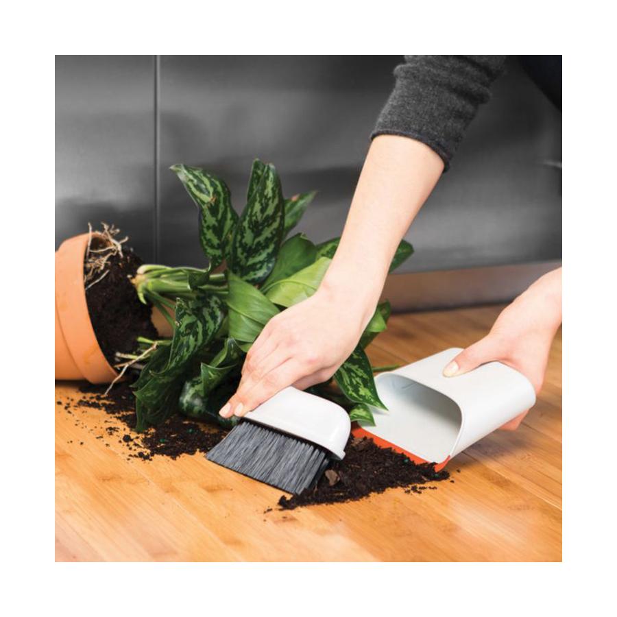 OXO Good Grips Compact Dustpan & Brush Set White White