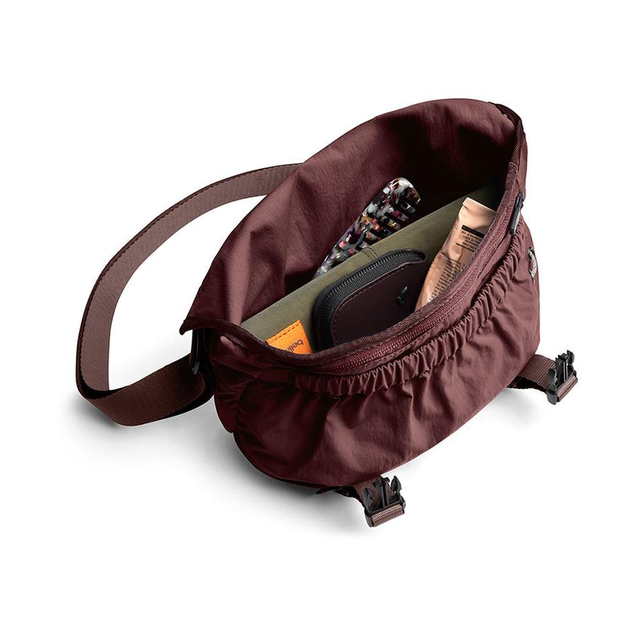 Bellroy Cinch Mini Messenger Burgundy Burgundy