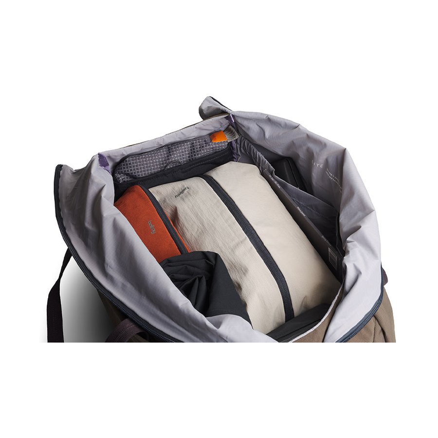 Bellroy Lite Duffle 40L River Rock River Rock