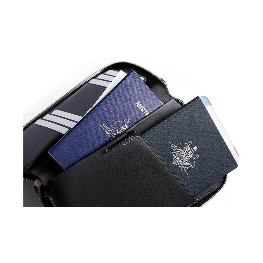 Bellroy Travel Folio Second Edition Black Black